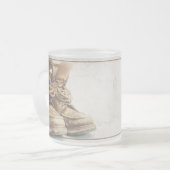 古いブーツでの退職の発表V1.0 フロストグラスマグカップ (正面左)
