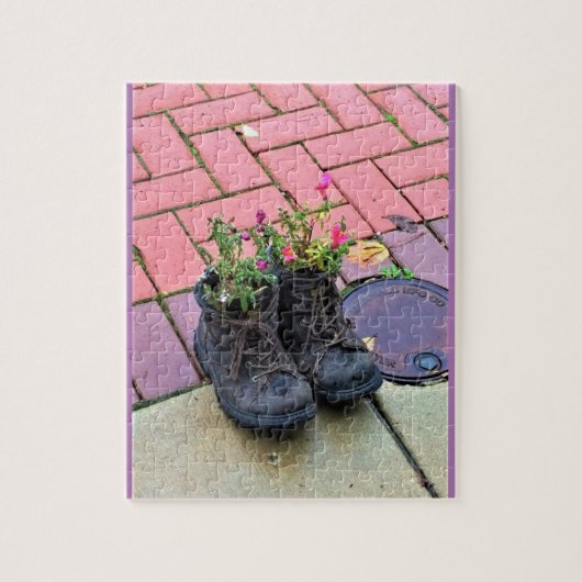 古いブーツの花 ジグソーパズル (縦)