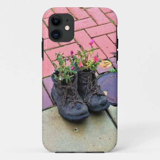 古いブーツの花 Case-Mate iPhoneケース (裏面)