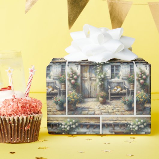 古いベンチに座ったタビー猫 ラッピングペーパー (誕生日パーティー)