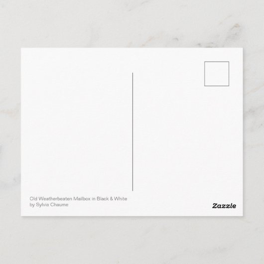 古いボロボロのメールボックスは黒と白に風化 ポストカード (裏面)