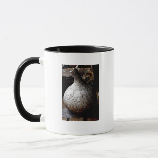 古いポット マグカップ (左)