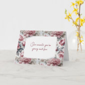 古いユーモアを得るためのピンクの牡丹のパターン誕生日 カード (黄色い花)