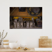 古いラジオの中に ポスター (キッチン)