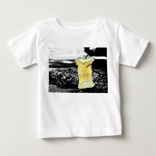 古いリンゴ ベビーTシャツ (正面)
