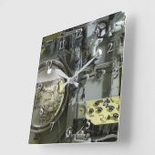 古いレトロな潜水艦で潜る スクエア壁時計 (傾斜)