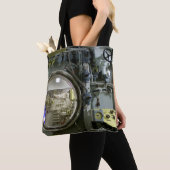 古いレトロな潜水艦で潜る トートバッグ (クローズアップ)