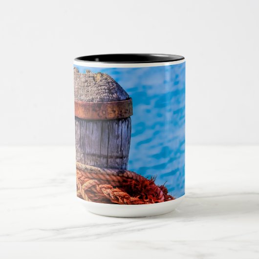 古い係留ボラード マグカップ (中央)