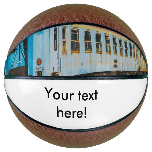 古い列車 バスケットボール (正面)
