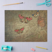 古い台本に触れて戯れる蝶 薄葉紙 (クラフト)