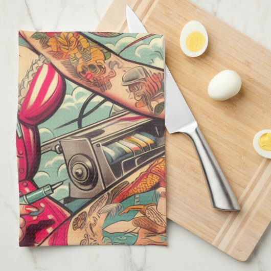 古い学校のタトゥーのピンアップ キッチンタオル (四つ折り)