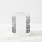 古い帆船 フロストグラスマグカップ (中央)