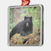 古い成長のログに黒いクマ メタルオーナメント (左)