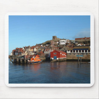 古い救命ボートの家とのWhitby マウスパッド