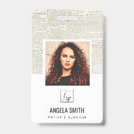 古い新聞のテクスチャ従業員の写真バーコード名 バッジ