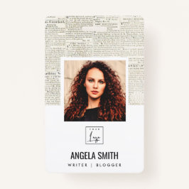 古い新聞のテクスチャ従業員の写真バーコード名 バッジ