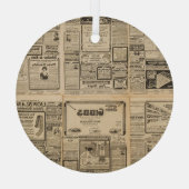 古い新聞：ヴィンテージ紙背景。 ガラスオーナメント (裏面)