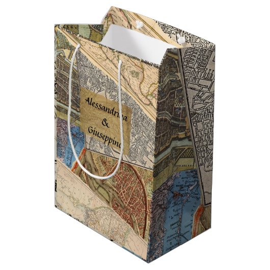 古い旅行はヴィンテージのコラージュ、名前をカスタムするの地図を描きます ミディアムペーパーバッグ (裏面アングル)