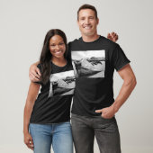 古い木のボートのTシャツ Tシャツ (ユニセックス)