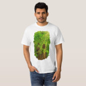 古い木の厚い枝の緑と日 Tシャツ (正面フル)
