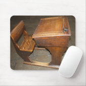 古い木の学校の机および椅子のマウスパッド マウスパッド (マウス)