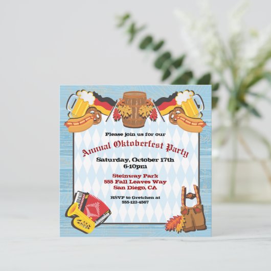 古い木材の背景のオクトーバーフェストパーティの招待状 招待状 (スタンド正面)