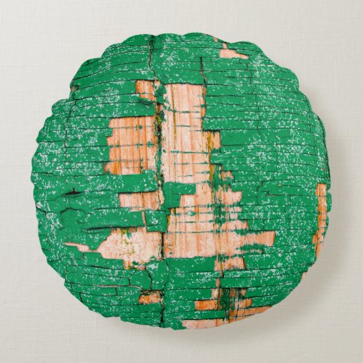 古い木製のフェンスの質感は粗末である。グレ ラウンドクッション (正面)