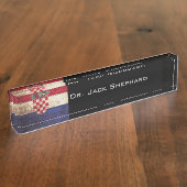 古い木製の穀物のクロアチアの旗 デスクネームプレート (側面)