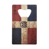 古い木製の穀物のドミニカ共和国の旗 クレジットカード栓抜き (正面)