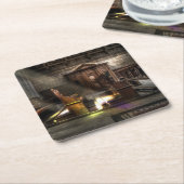 古い木製教会のベンチと膝蓋付き スクエアペーパーコースター (アングル)