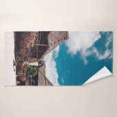 古い木造のトロピカルバンガローの上のビーチエンシェント、 バスタオル (バスタオル)