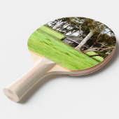 古い木造の小屋 卓球ラケット (正面アングル)
