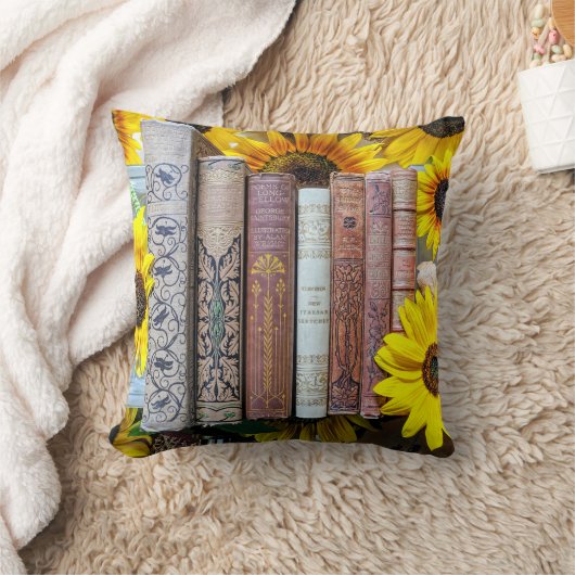古い本とひまわり クッション (ブランケット)