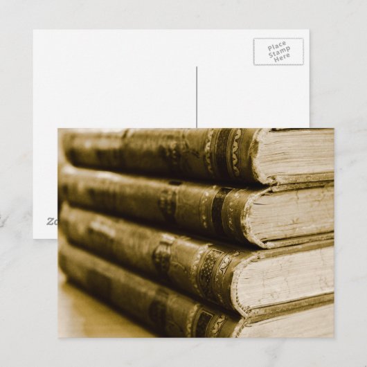古い本の山 ポストカード (正面/裏面)