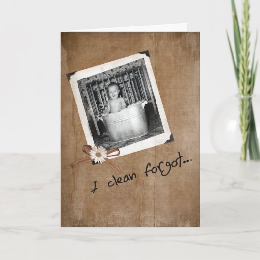 古い洗面器に遅れたベビーの誕生日 カード (正面)