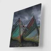 古い漁船 スクエア壁時計 (傾斜)