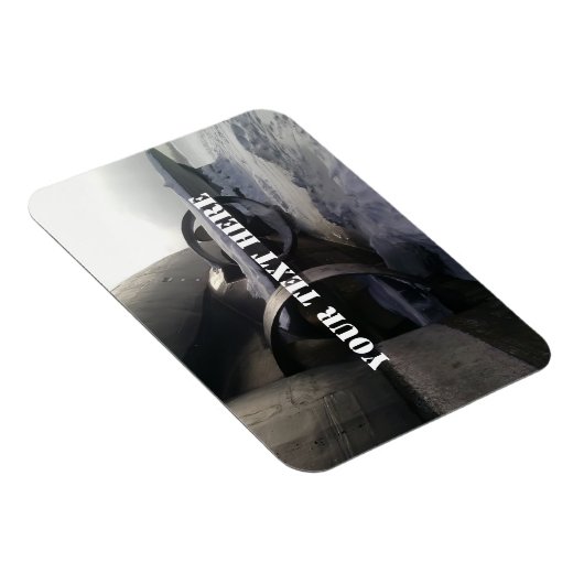 古い潜水艦 マグネット (右側)