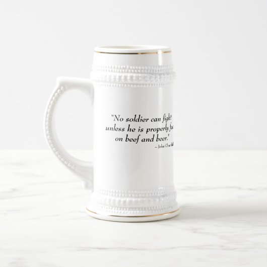 古い男の子のマグ ビールジョッキ (左)