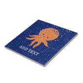 古い紙プリントかわいいタコ漫画名前をカスタムする タイル (側面)