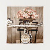 古い自転車と花ぼやけがバックグラウンドで タペストリー (正面)