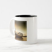 古い船|バリ島、インドネシアの体 ツートーンマグカップ (正面左)