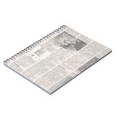 古い読めない文字の新聞ヴィンテージグランジ ノートブック (左側)