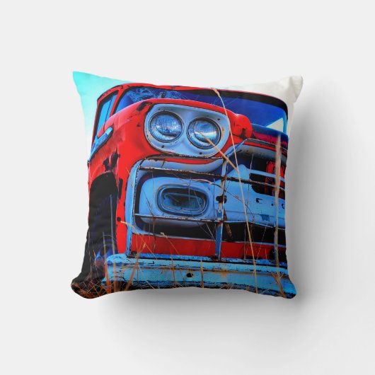 古い赤いトラック クッション (正面)