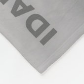 古い赤いトラック フリースブランケット (角)