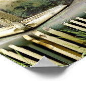 古い錆びたトラックのフードポスター ポスター (角)