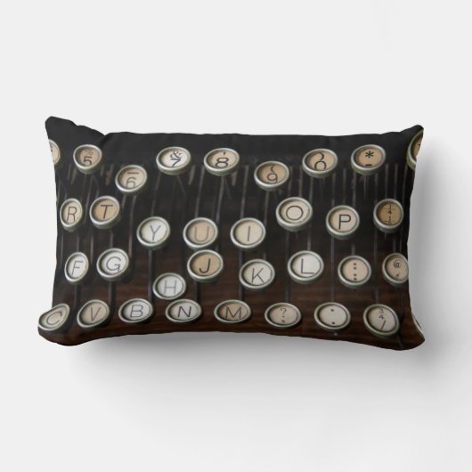 古い鍵 ランバークッション (正面)