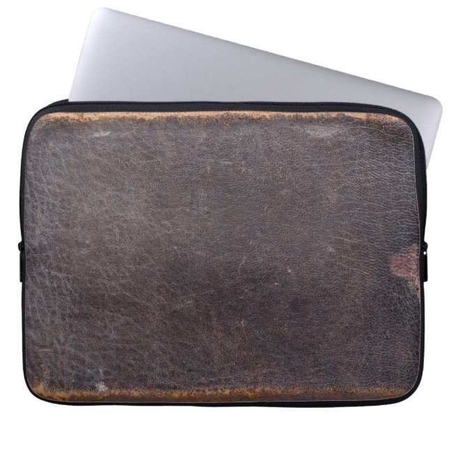 古い革聖書カバー ラップトップスリーブ (正面)