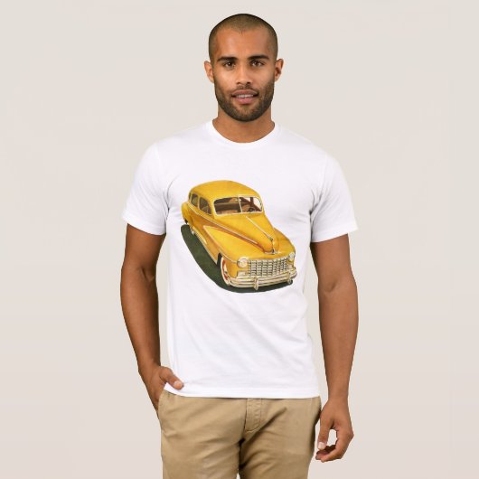 古い黄色の車のメンズTシャツ Tシャツ (正面フル)