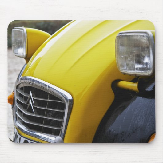 古い黒と黄色のシトロエン 2CV 2 CV、詳細 マウスパッド (正面)