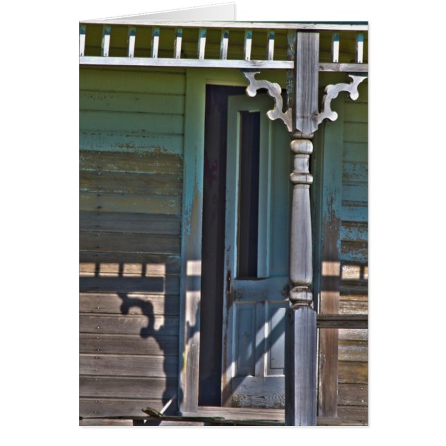 古い、断念された家屋敷 (正面)